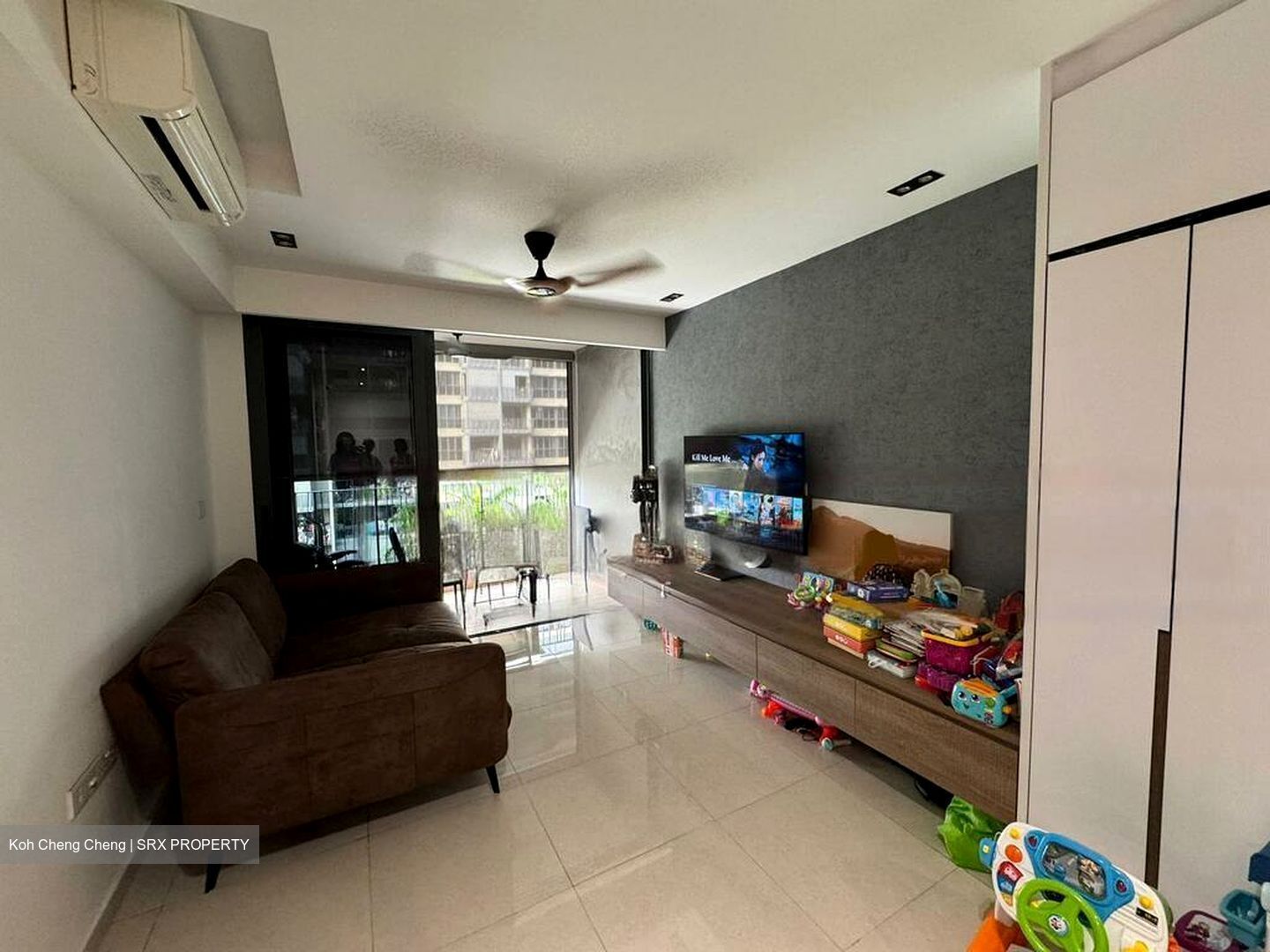 Hundred Palms Residences (D19), Condominium #458004011